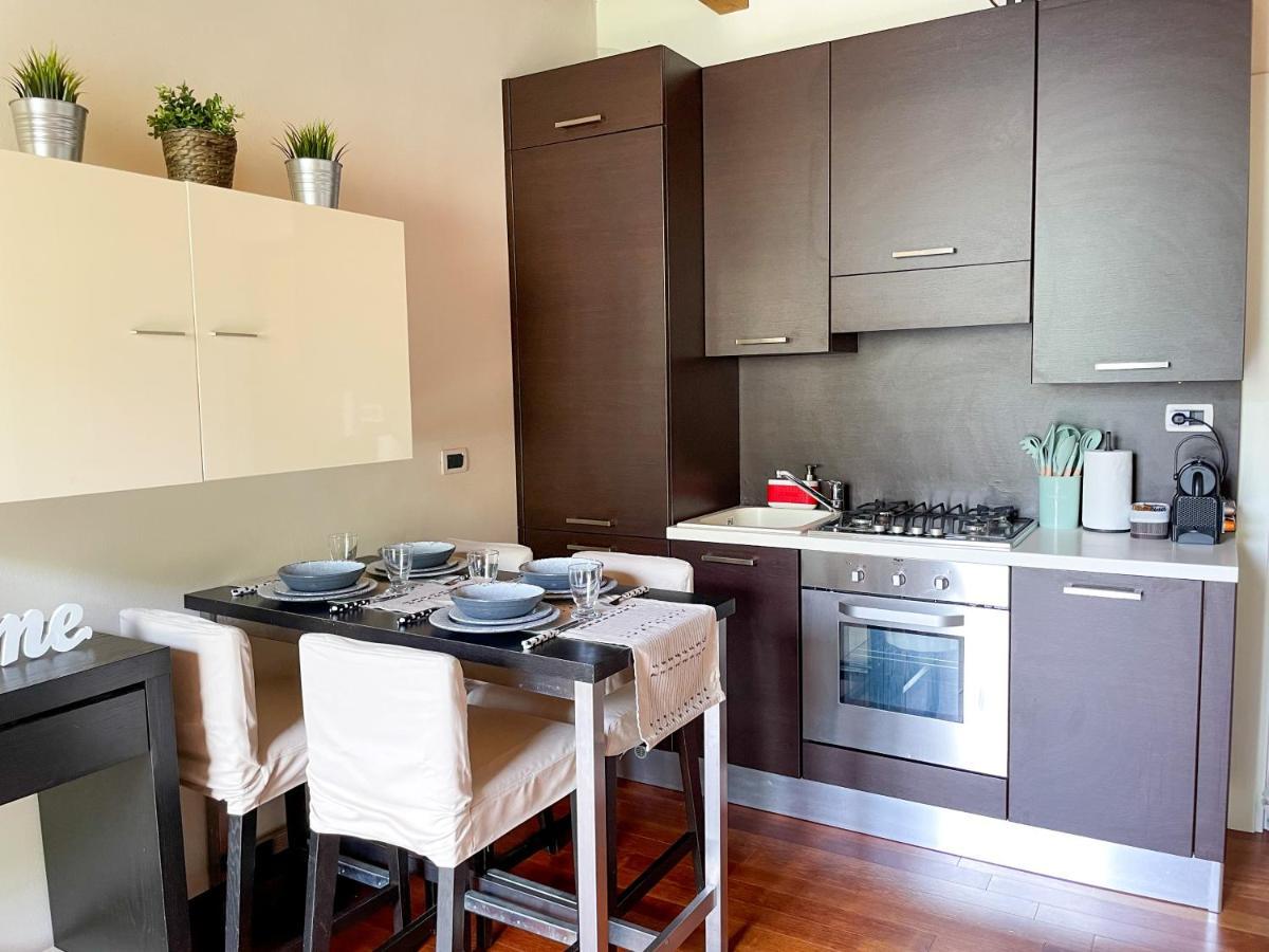 Regina Di Laglio - Free Parking, Garden, Lake View ภายนอก รูปภาพ
